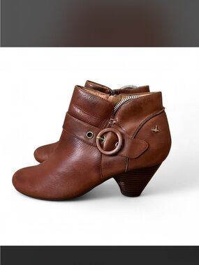 Pikolinos Brown Leather Ankle Boots with Side Buckle